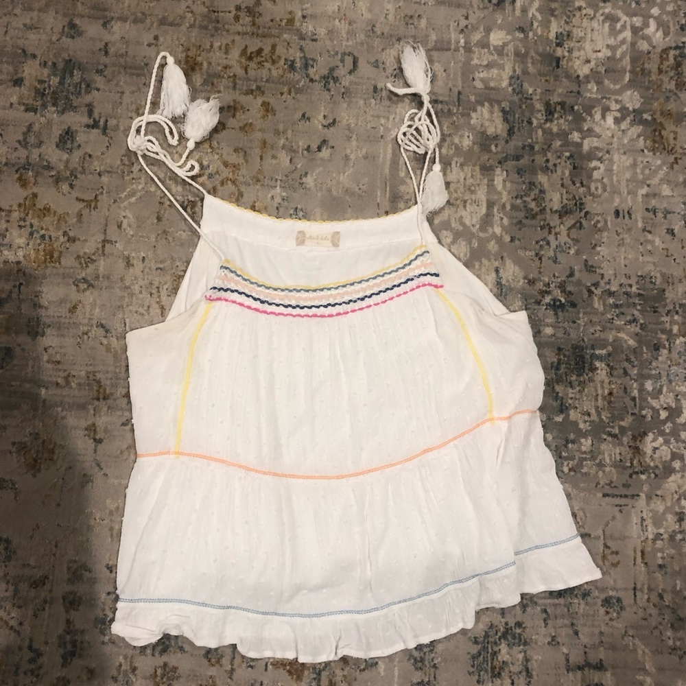 Altar’d State White Sleeveless Blouse